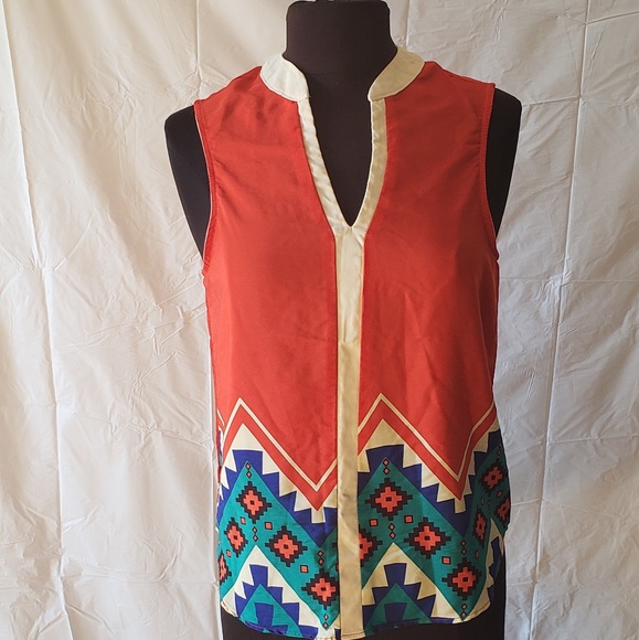 Top - Picture 2 of 8